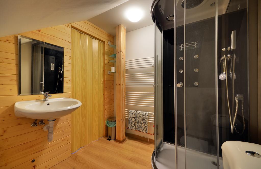 Penzion A Apartmany Skipark Hrabesice Krasne Exteriör bild