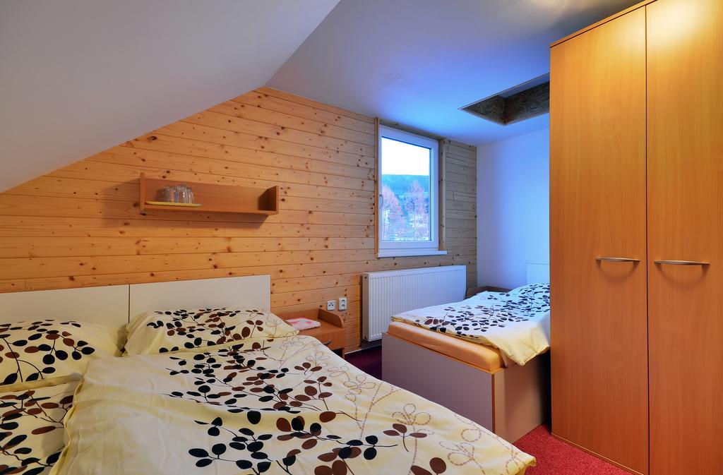 Penzion A Apartmany Skipark Hrabesice Krasne Exteriör bild